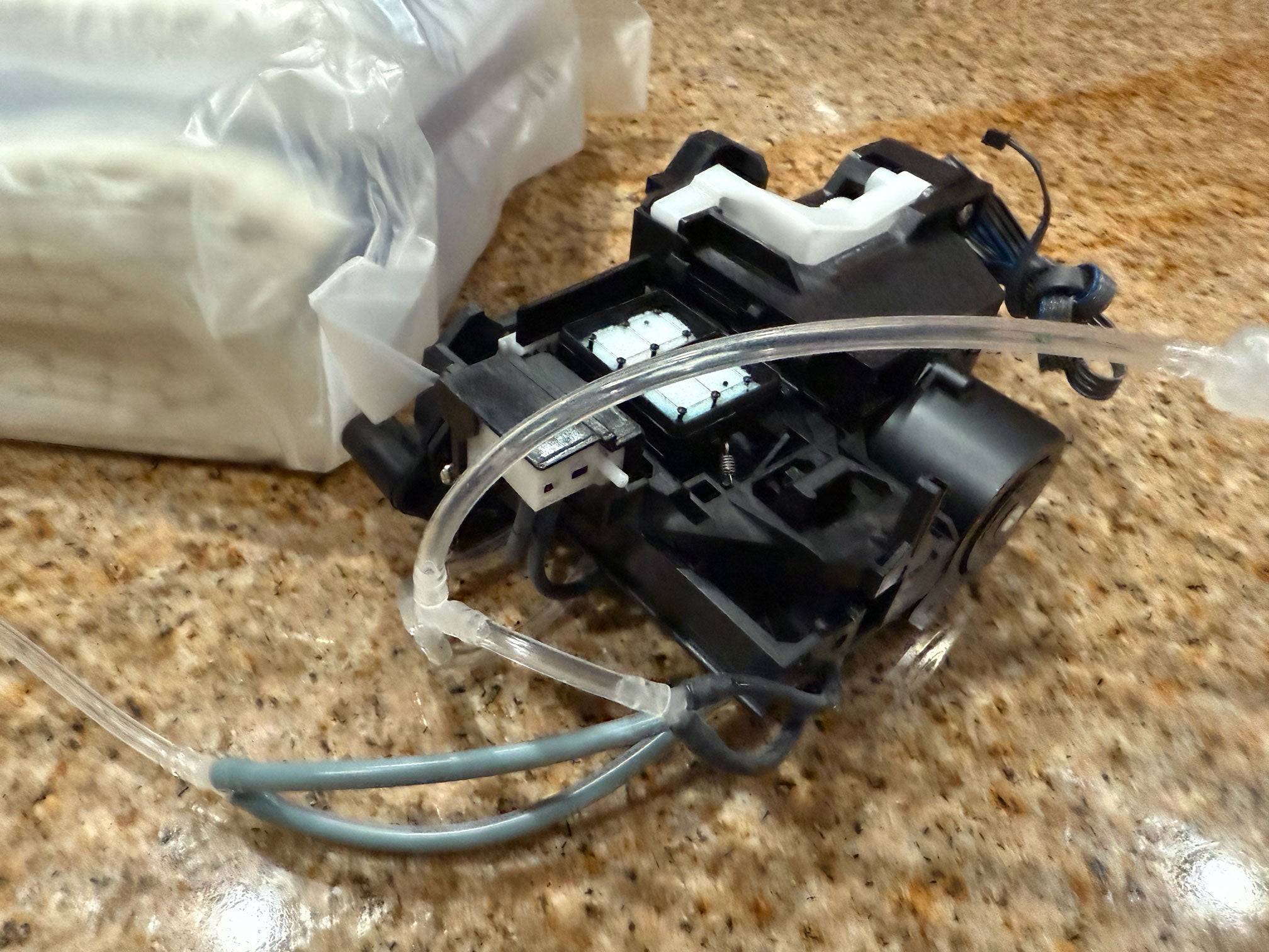 Omniprint FreeJet 330TX/330TX+ pump capping unit with wiper with Foam Cleaning Swabs