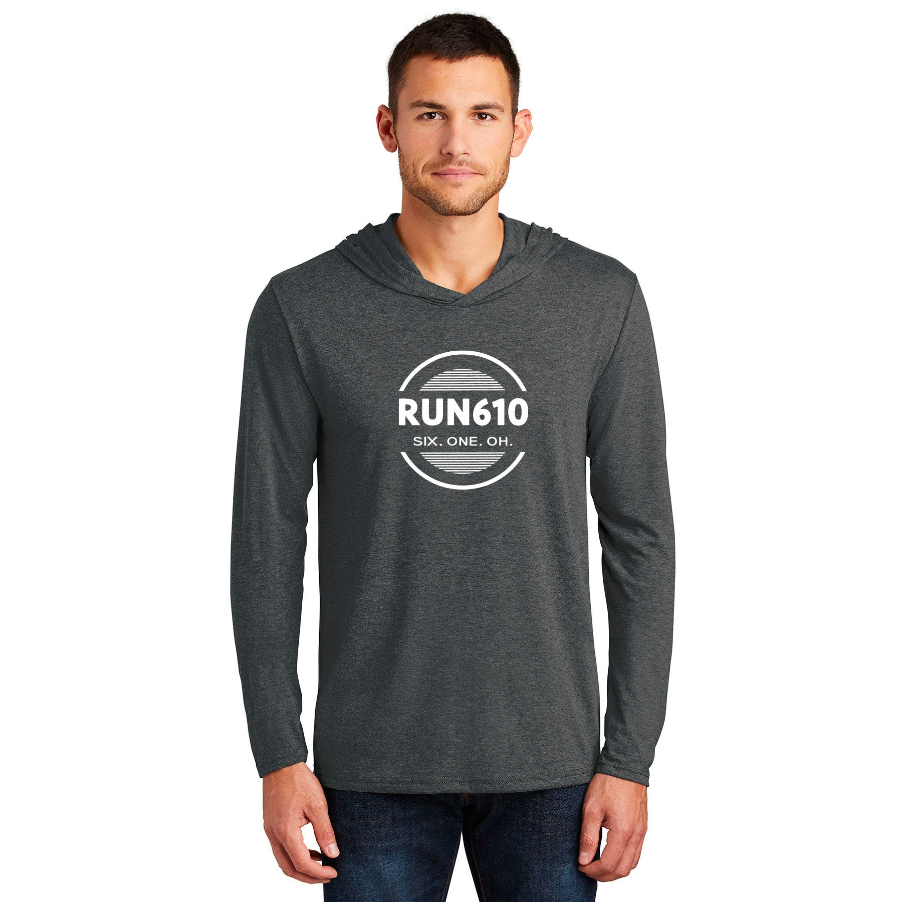 RUN 610 MEN'S LONG SLEEVE HOODED TEE