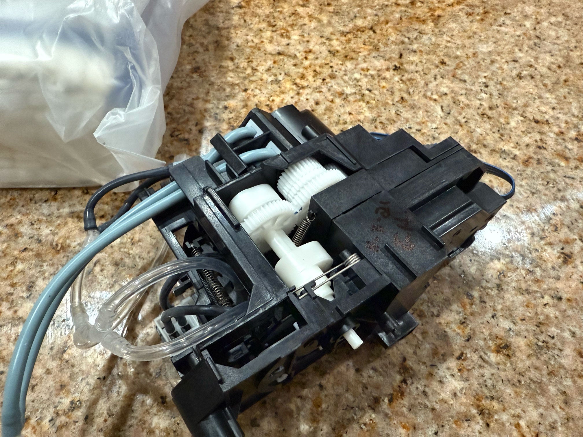 Omniprint FreeJet 330TX/330TX+ pump capping unit with wiper with Foam Cleaning Swabs